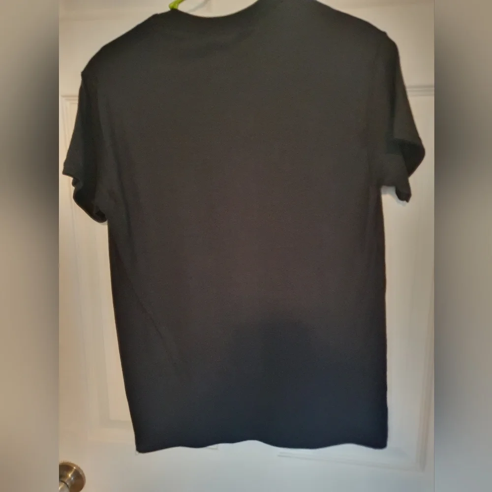 Coraline the pink t-shirt - Picture 3 of 4